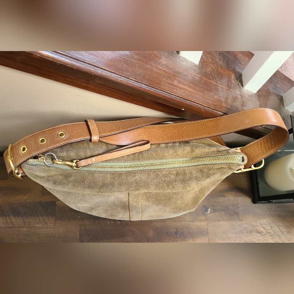 Coach Suede Olive Green Shoulder Bag 9324 - Picture 6 of 16